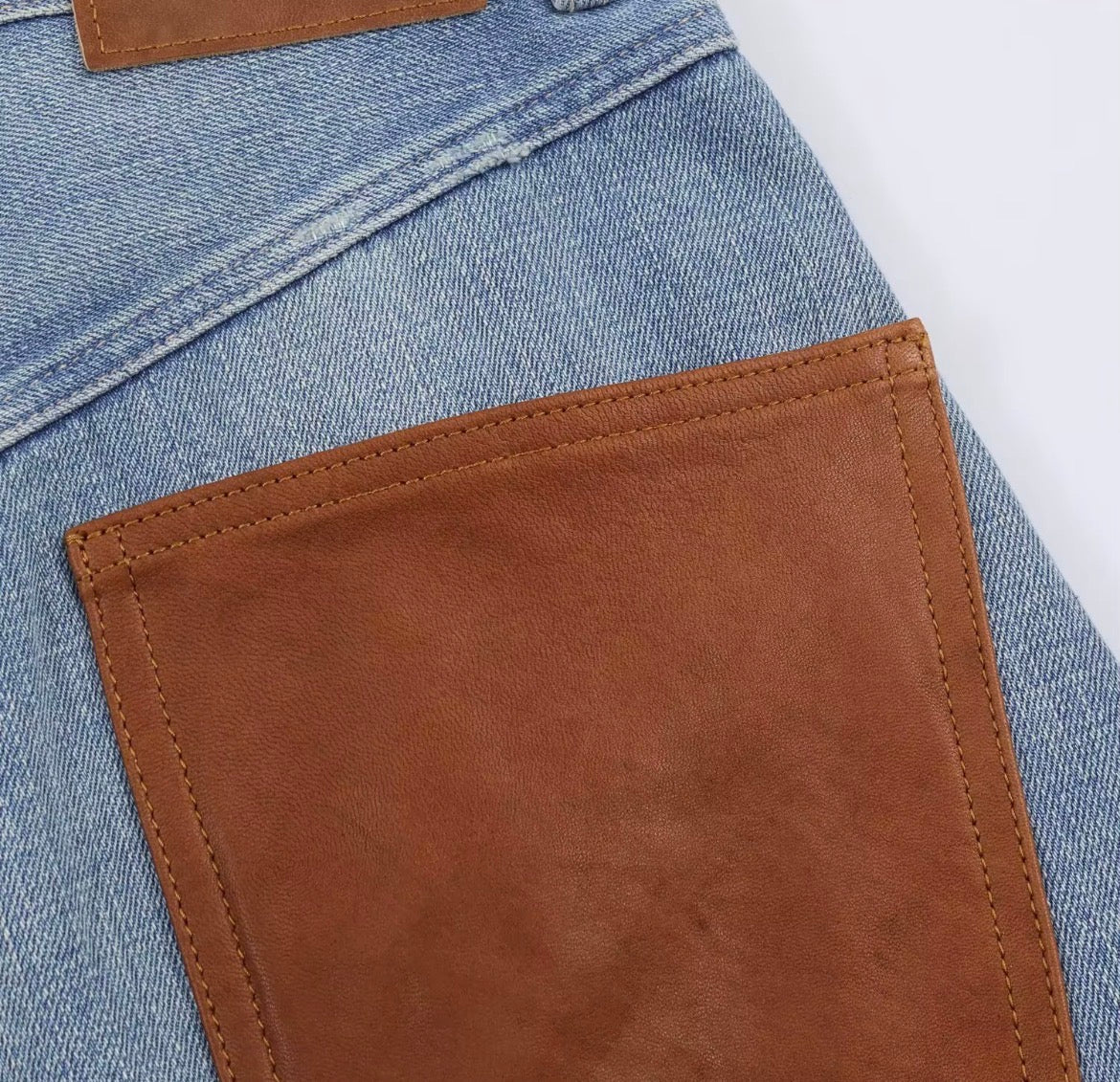 Calça jeans cintura alta casual