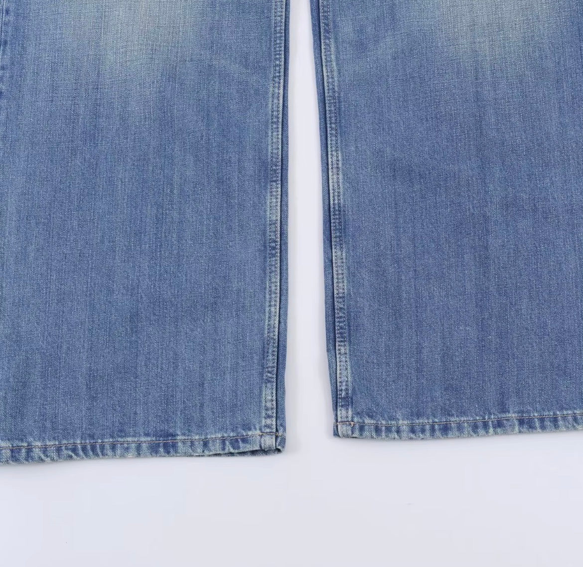 Calça jeans cintura alta casual